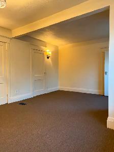 WESTON AND 401 ENTIRE HOUSE FOR RENT $3,000.00   UTILITIES - Photo 16