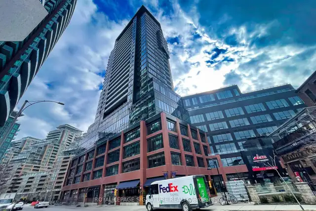 1 Bed   Den Condo For Rent In Toronto