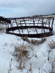 Cattle Bale Feeders - Photo 3
