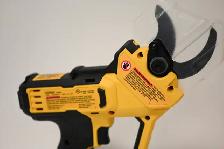 Dewalt Pruner Model DCWALT320B Cordless Tool Only Brand New - Photo 4