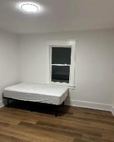 $900 / 1br - 600ft2 - Bedroom Rentals (Niagara Falls Centre, ON,