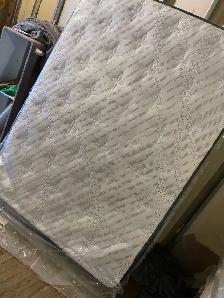 Brand New QUEEN Platform Frames $199 Free delivery - Photo 3