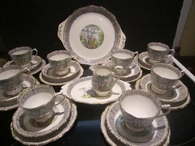 Royal Albert SILVER BIRCH fine bone china