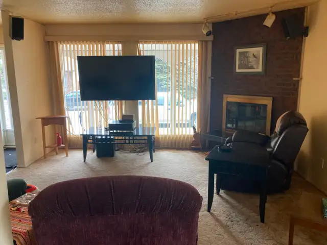 Room For Rent