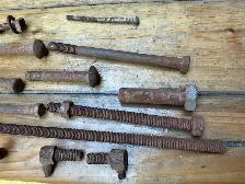 Assorted Vintage Hardware Bolts & Fasteners ! - Photo 3