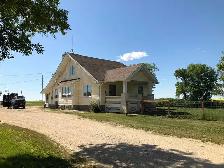 3 Bed Home - Photo 9