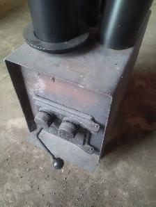 Heavy good quality wool stove with double door dampers - Photo 3