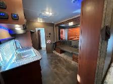 2015 FOREST RIVER VENGEANCE 29V, TRAVEL TRAILER TOY HAULER - Photo 15