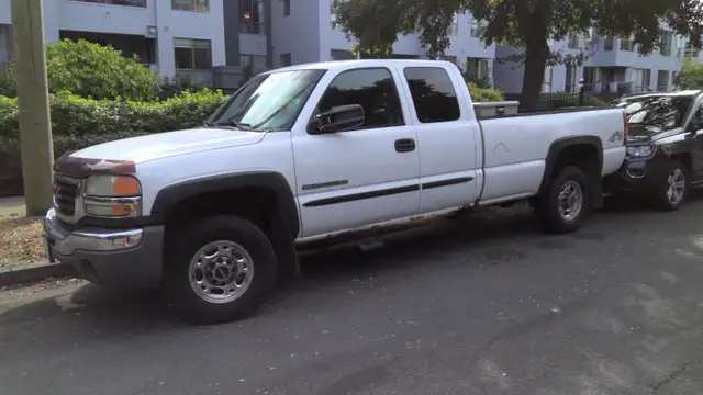 2007  GMC 3/4 ton HD Gas