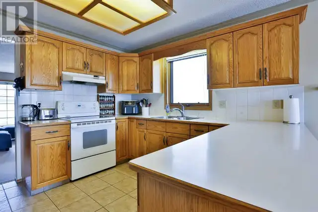 6b3b whole house for rent near University
