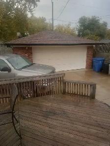 garage available per hour