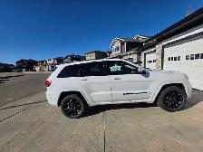 2022 JEEP GRAND CHEROKEE (ALTITUDE PACKAGE)