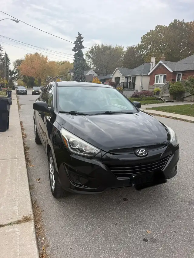 2015 Hyundai Tucson for sale 8500 or best offer