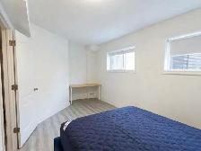 Bright Room for Rent — North York Centre | Private Bathroom - Photo 2