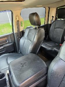 2015 Dodge Ram Laramie Pickup truck - Photo 4