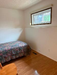 Roommate needed - Photo 7