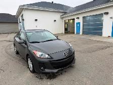 2013 Mazda 3 One Owner, Low km, Good service history, Leather se - Photo 4