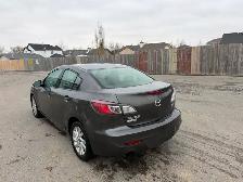 2013 Mazda 3 One Owner, Low km, Good service history, Leather se - Photo 8