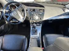 2013 Mazda 3 One Owner, Low km, Good service history, Leather se - Photo 12