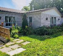 For Rent Newly Renovated 3 Bedroom-Ranch Style Bungalow