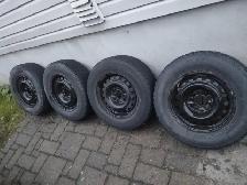 225-70R16x4 jantes Dodge Journey 2009. Bolt Pattern 5x127