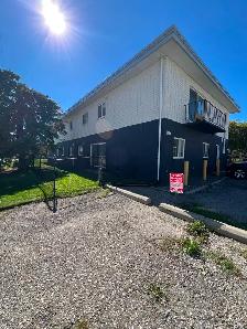 Kingsland 1 bedroom & 1 bath apartment unit/ NEW PAINT. - Photo 2