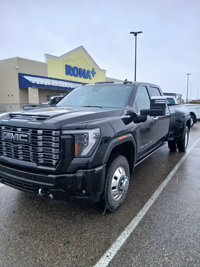 GMC Sierra 3500 Denali HD