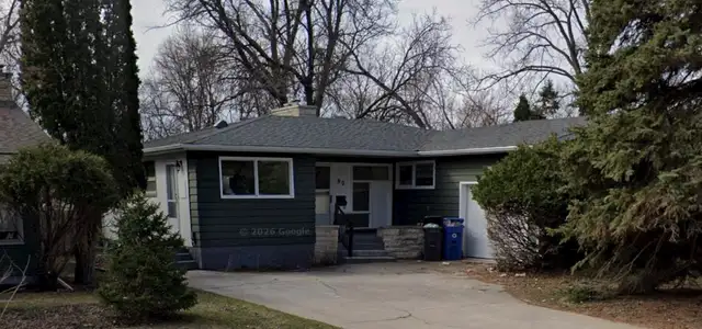 7 bedrooms 3 bathrooms