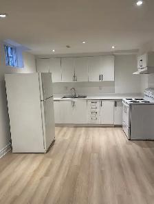 2 Bedroom Basement Apartment in Richmond Hill - Photo 3