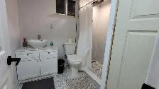 One Bedroom fully furnished, own bath & shared Kitchen - Photo 6