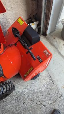 Souffleuse Ariens Platinum 24' Chauffe main - Quasi neuve - Photo 5