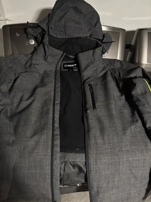 Sunice Ski Jacket