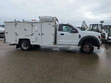 2018 Ford F-550 XLT 6.7L V8 Diesel/Service Body/Dually - Photo 5
