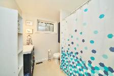 1 1/2 STOREY HOME W/ A FULL BASEMENT & GARAGE - Photo 10
