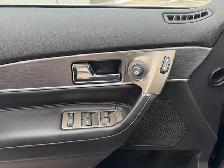 2011 Lincoln MKX Reserve - Photo 16