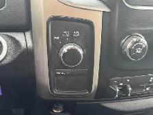 2016 Ram 3500 SLT - Photo 14