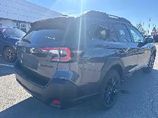 2023 Subaru Outback Onyx - Photo 6