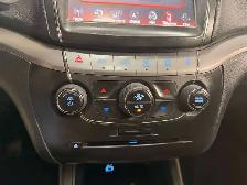2017 Dodge Journey Crossroad - Photo 23