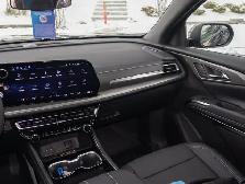 2027 Chevrolet Traverse LT - Photo 31