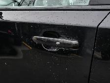 2019 Chevrolet Traverse Premier Redline Edition AWD 3.6L 7 - Photo 8