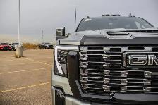 2026 GMC Sierra 3500HD Denali Ultimate - Photo 11