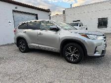 2017 Toyota Highlander LE - Photo 7