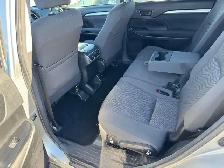 2017 Toyota Highlander LE - Photo 12