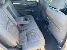 2017 Toyota Highlander LE - Photo 15