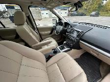 2015 LAND ROVER LR2  LOW KM  4X4  MUST SEE - Photo 10