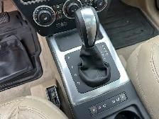 2015 LAND ROVER LR2  LOW KM  4X4  MUST SEE - Photo 12