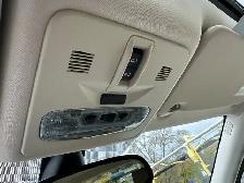 2015 LAND ROVER LR2  LOW KM  4X4  MUST SEE - Photo 19