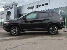 2025 Jeep Compass Trailhawk Elite 4x4 | NAV | LTHR INT - Photo 4