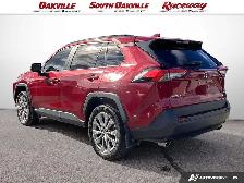 2024 Toyota RAV4 XLE | AWD | CLEAN CARFAX | NO ACCIDENTS | 1 OWN - Photo 4