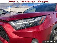 2024 Toyota RAV4 XLE | AWD | CLEAN CARFAX | NO ACCIDENTS | 1 OWN - Photo 8